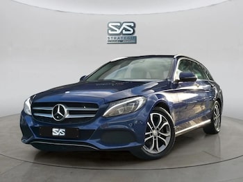 Used Mercedes-Benz C Class 2015 for sale - 77655217: Photo