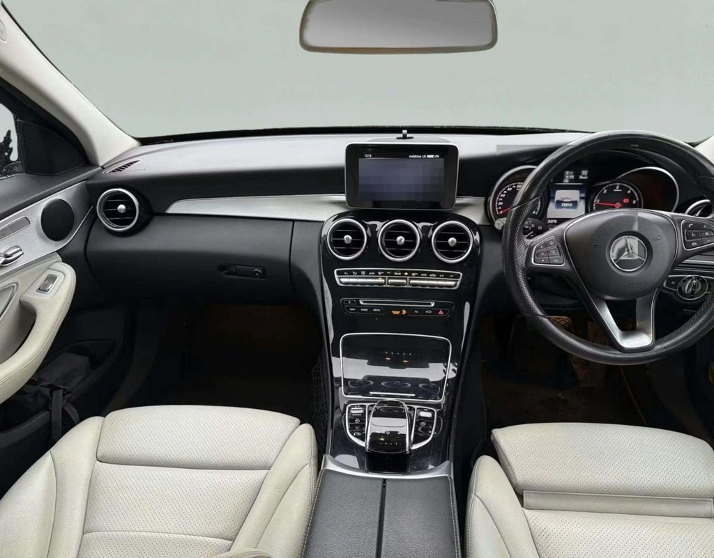 Used Mercedes-Benz C Class 2015 for sale - 77655217: Photo 4