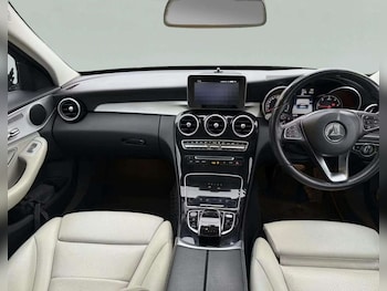 Used Mercedes-Benz C Class 2015 for sale - 77655217: Photo