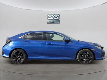 Used Honda Civic 2017 for sale - 78232740: Photo