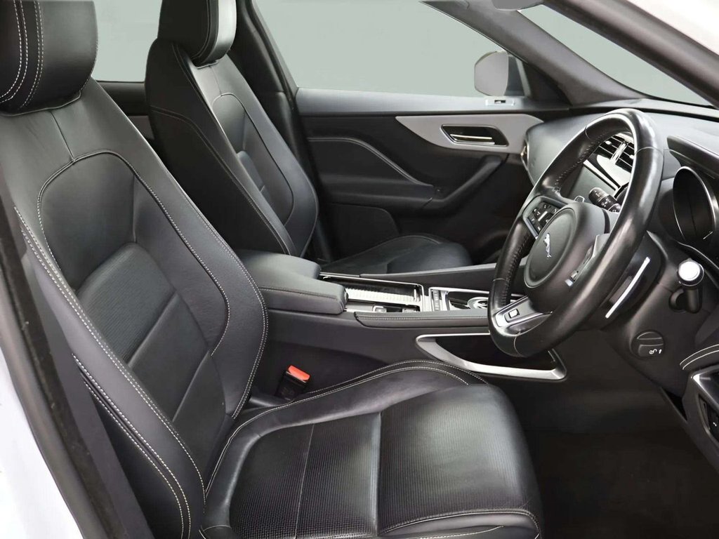 Used Jaguar F-Pace 2018 for sale - 77145714: Photo 9