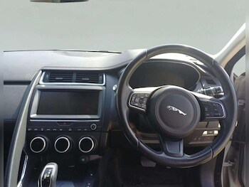 Used Jaguar E-Pace 2018 for sale - 78401717: Photo