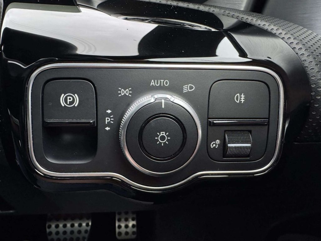 Used Mercedes-Benz CLA 2021 for sale - 77642998: Photo 33