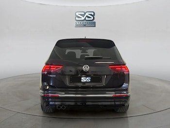 Used Volkswagen Tiguan 2018 for sale - 76900990: Photo