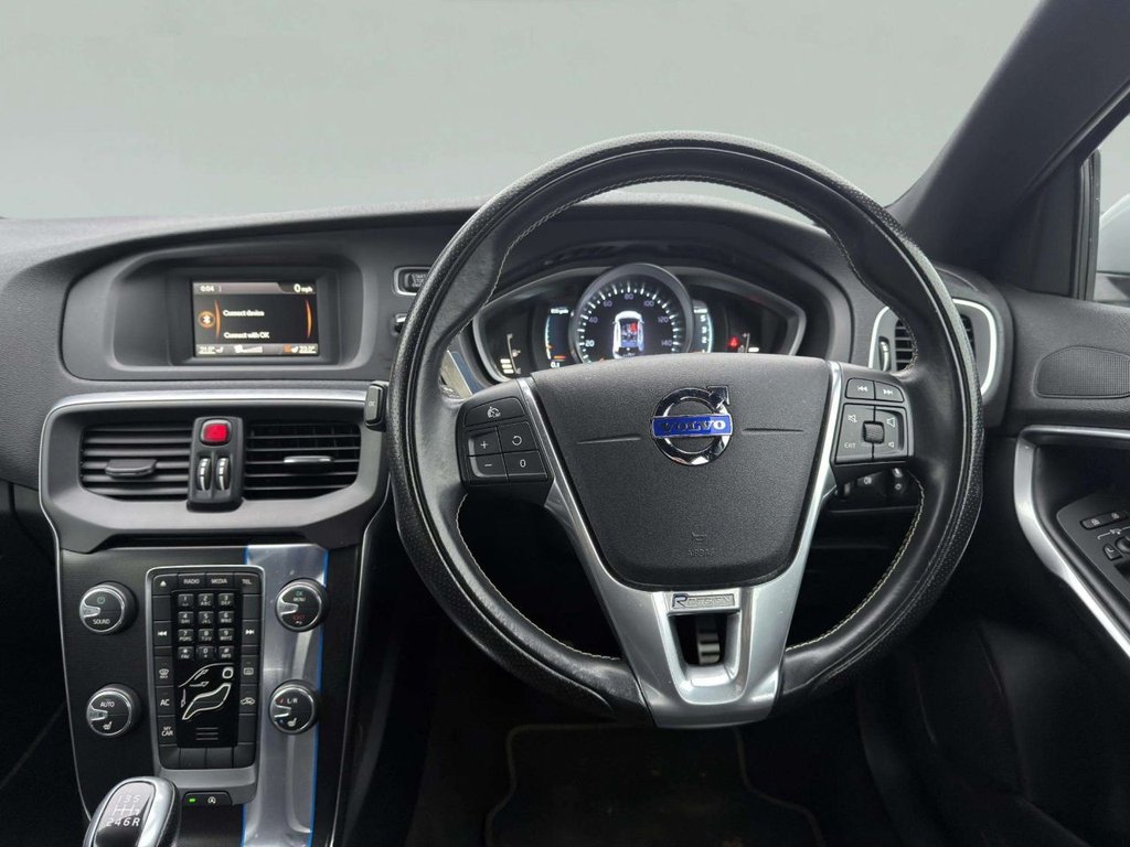 Used Volvo V40 2016 for sale - 77780316: Photo 15