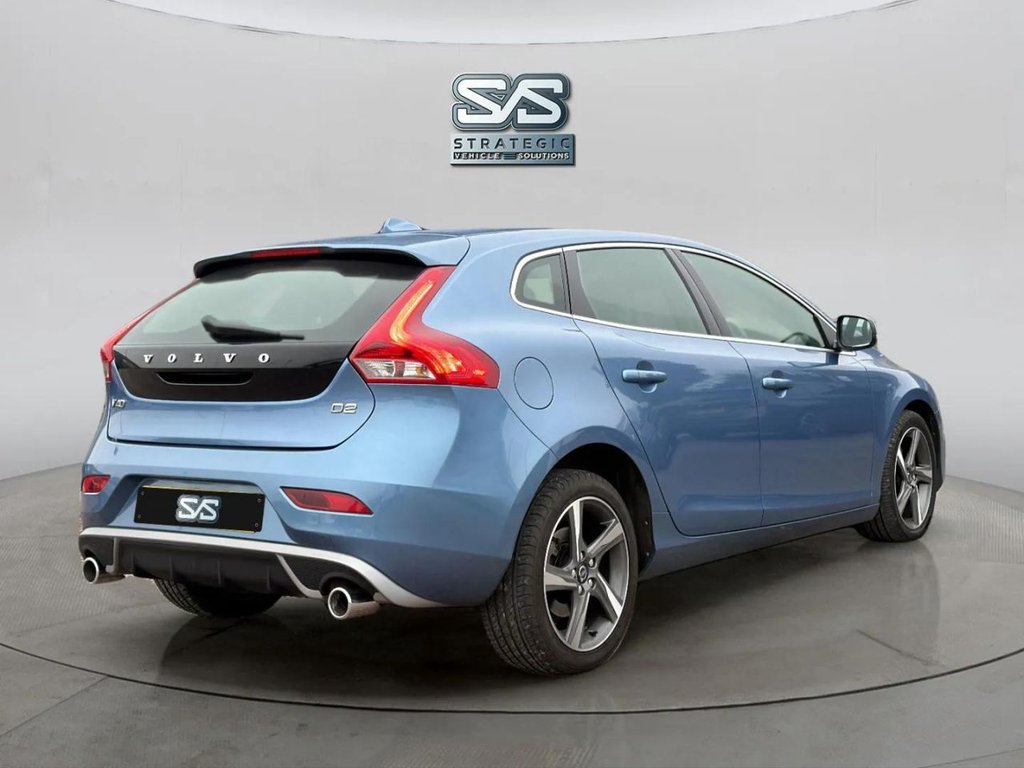 Used Volvo V40 2016 for sale - 77780316: Photo 5