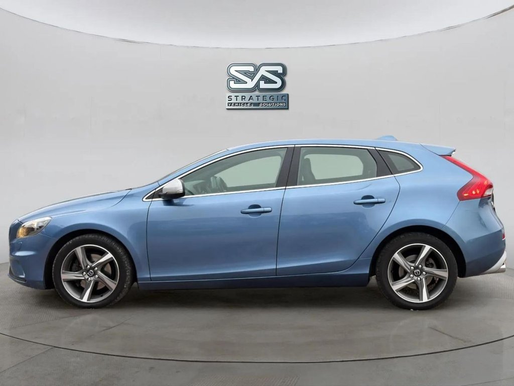 Used Volvo V40 2016 for sale - 77780316: Photo 8