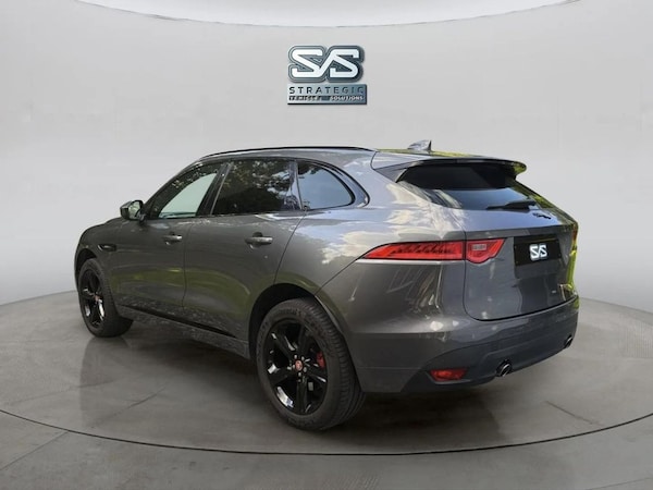 Used Jaguar F-Pace 2018 for sale - 76202992: Photo 4