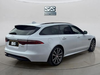 Used Jaguar XF 2018 for sale - 75947791: Photo