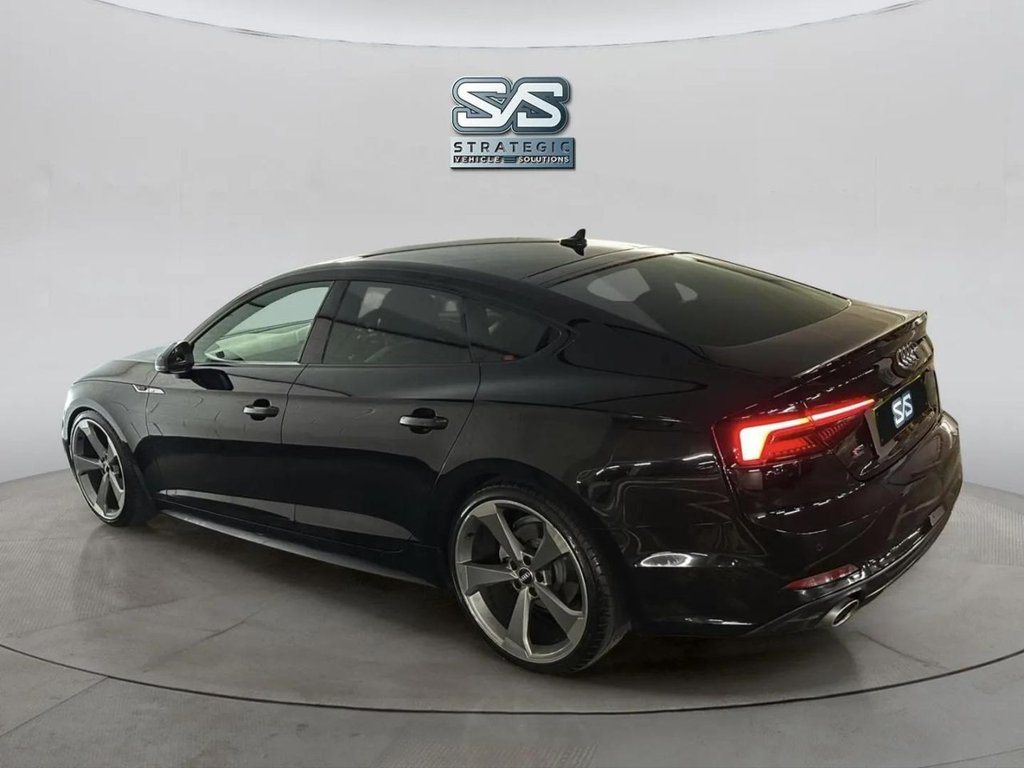 Used Porsche Taycan 2024 for sale - 76923760: Photo 5