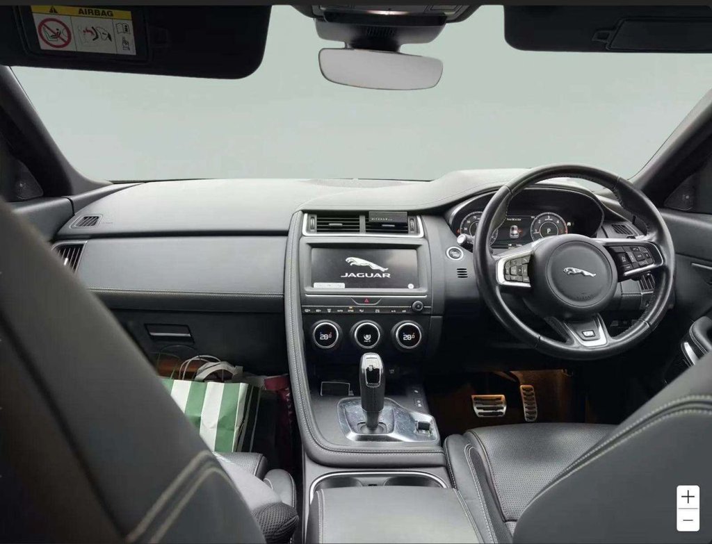 Used Jaguar E-Pace 2019 for sale - 76768573: Photo 6