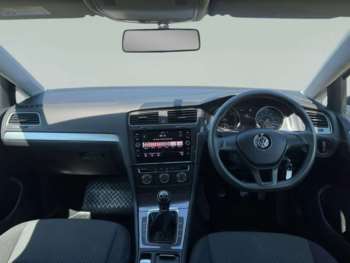 Used Volkswagen Golf 2017 for sale - 75221070: Photo