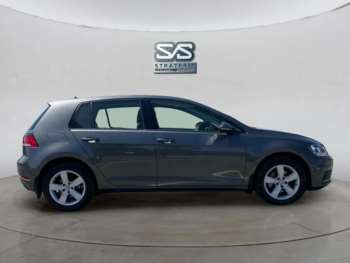 Used Volkswagen Golf 2017 for sale - 75221070: Photo