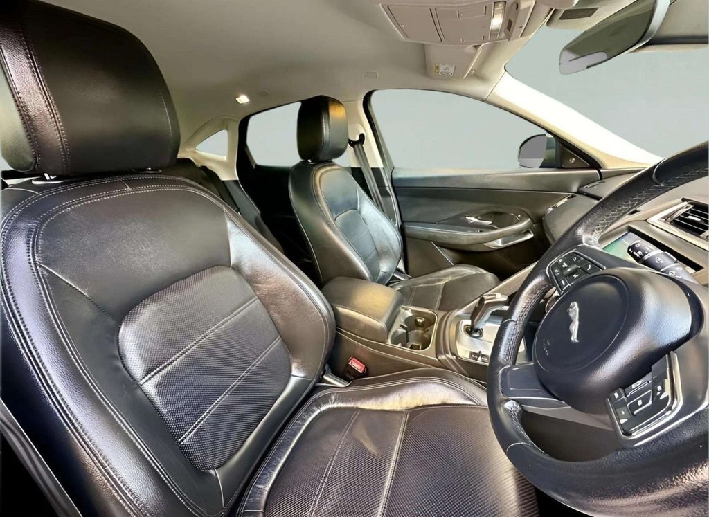 Used Jaguar E-Pace 2018 for sale - 77483506: Photo 9