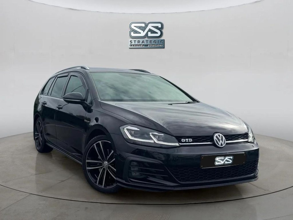 Used Volkswagen Golf 2018 for sale - 76132625: Photo 1