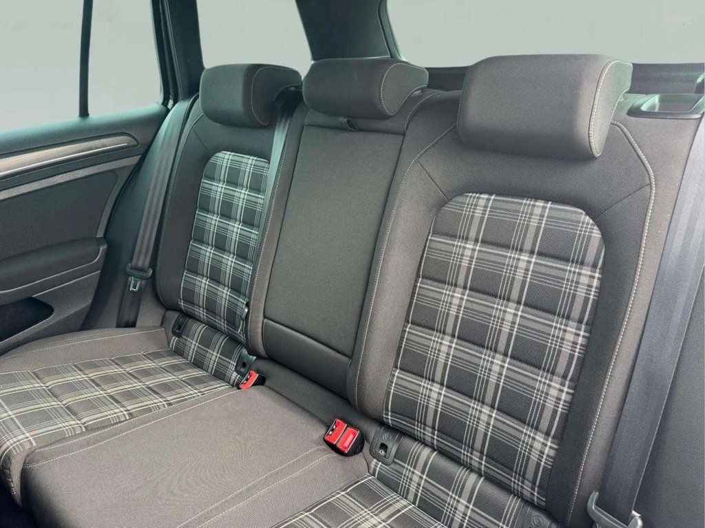 Used Volkswagen Golf 2018 for sale - 76132625: Photo 16