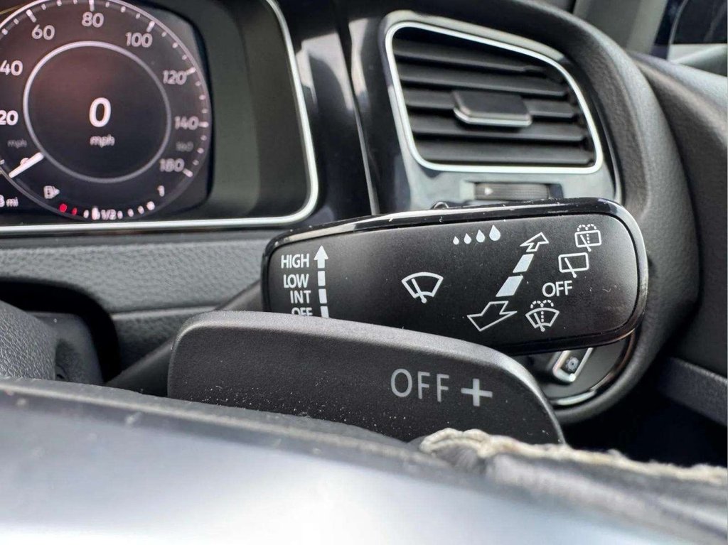 Used Volkswagen Golf 2018 for sale - 76132625: Photo 28