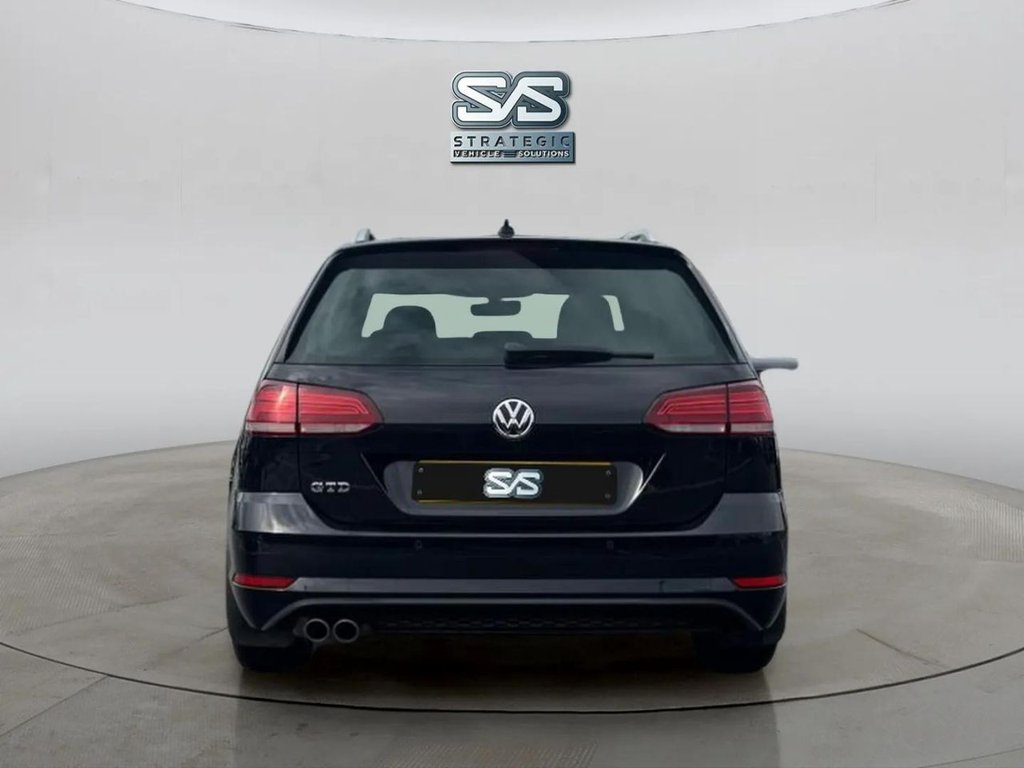 Used Volkswagen Golf 2018 for sale - 76132625: Photo 5