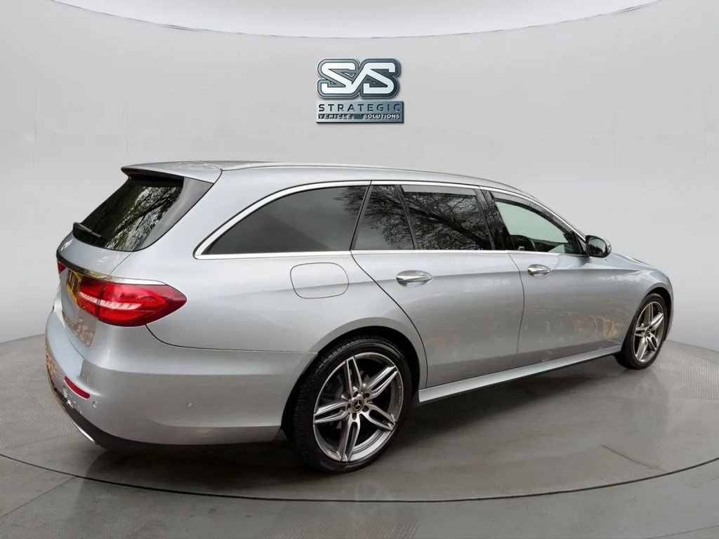 Used Mercedes-Benz E Class 2017 for sale - 76386220: Photo 5