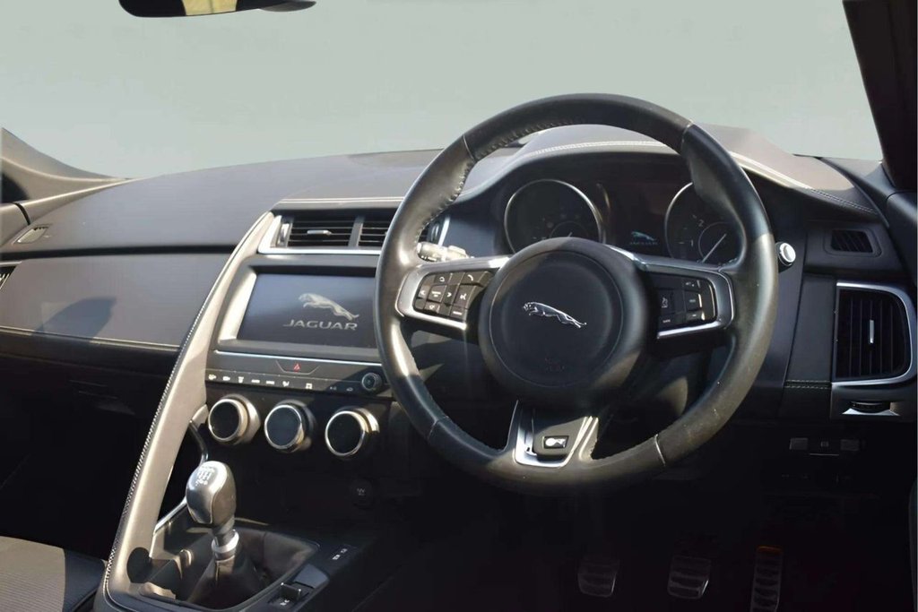 Used Jaguar E-Pace 2018 for sale - 76910007: Photo 7