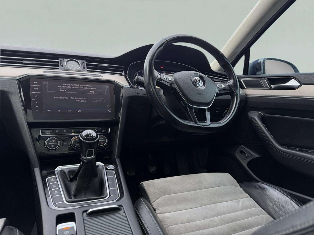 Used Volkswagen Passat 2017 for sale - 76546606: Photo 12