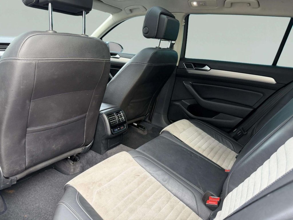 Used Volkswagen Passat 2017 for sale - 76546606: Photo 22