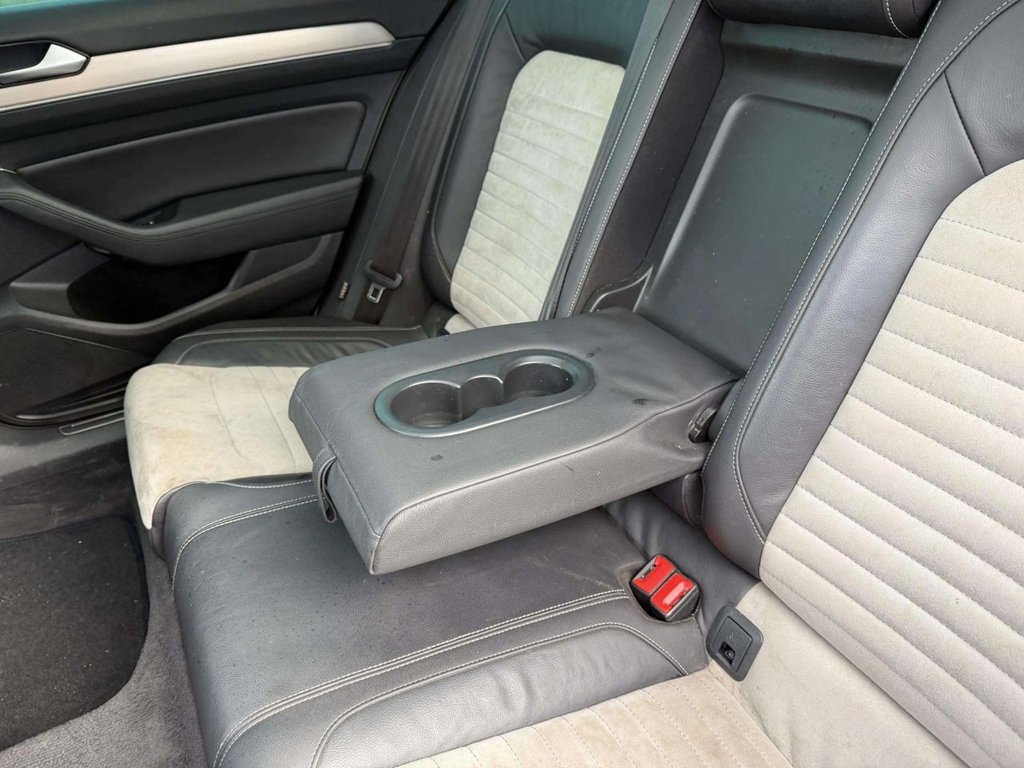 Used Volkswagen Passat 2017 for sale - 76546606: Photo 24