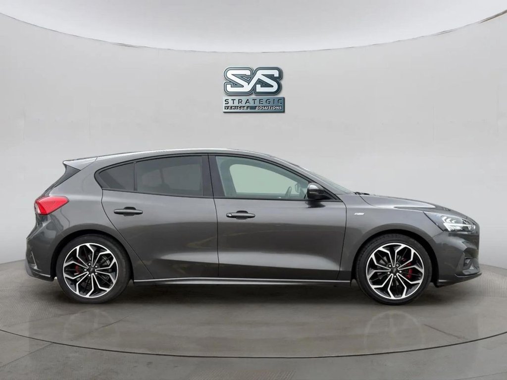 Used Ford Focus 2021 for sale - 77967362: Photo 4