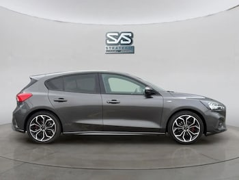 Used Ford Focus 2021 for sale - 77967362: Photo