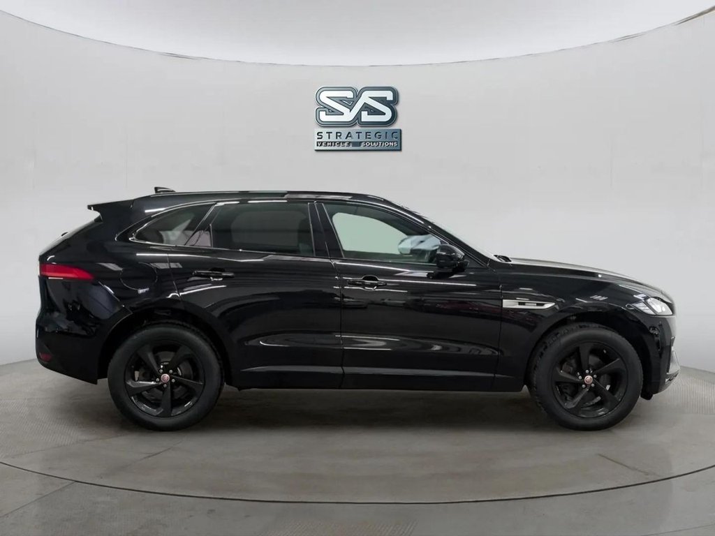 Used Jaguar F-Pace 2017 for sale - 76784028: Photo 6