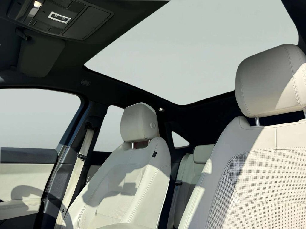 Used Jaguar E-Pace 2019 for sale - 78017427: Photo 12