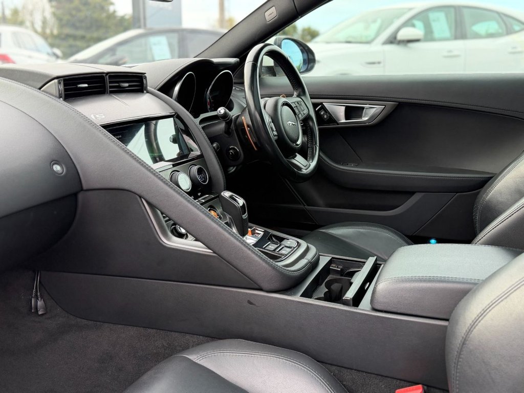 Used Jaguar F-Type 2014 for sale - 78200090: Photo 33