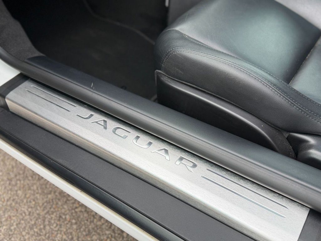 Used Jaguar F-Type 2014 for sale - 78200090: Photo 39