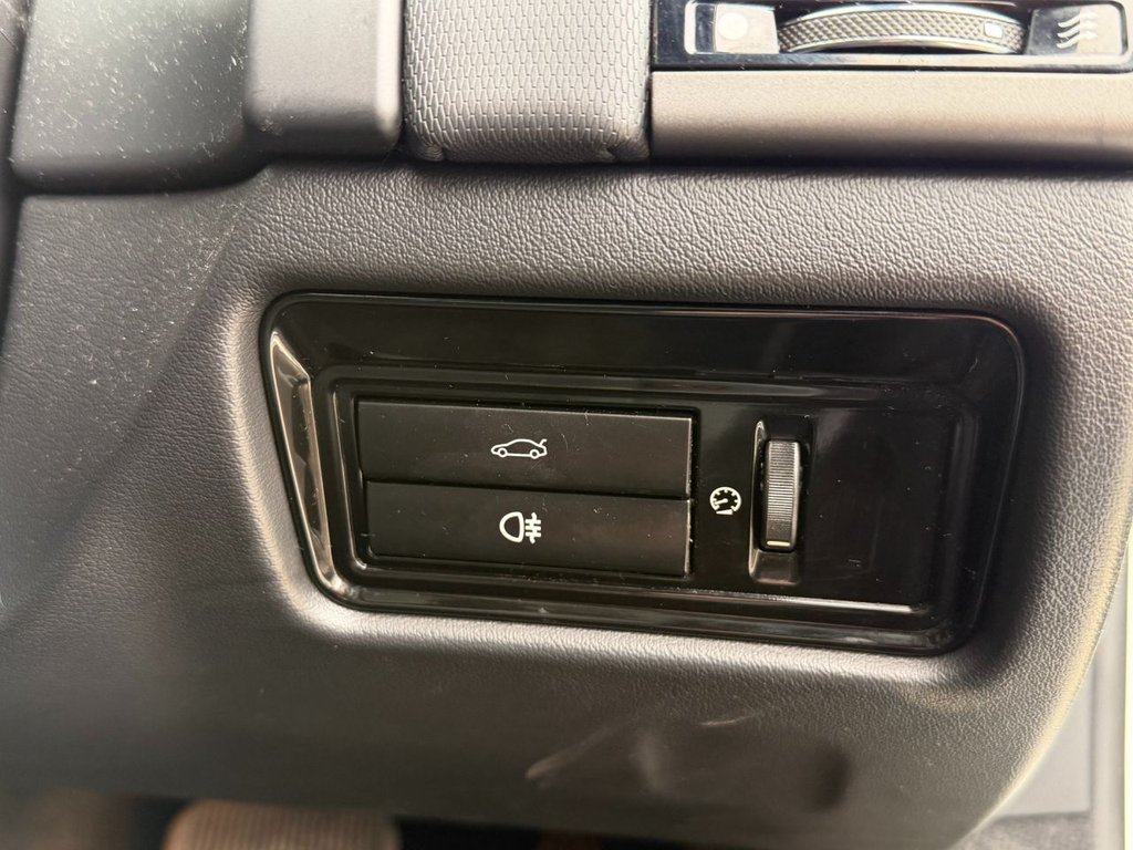 Used Jaguar F-Type 2014 for sale - 78200090: Photo 40