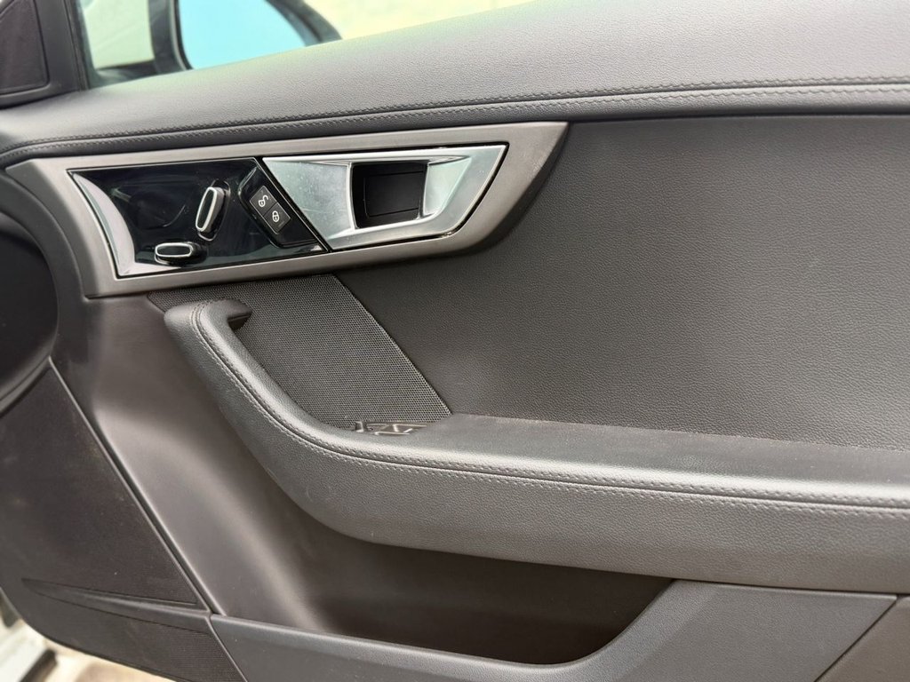 Used Jaguar F-Type 2014 for sale - 78200090: Photo 42