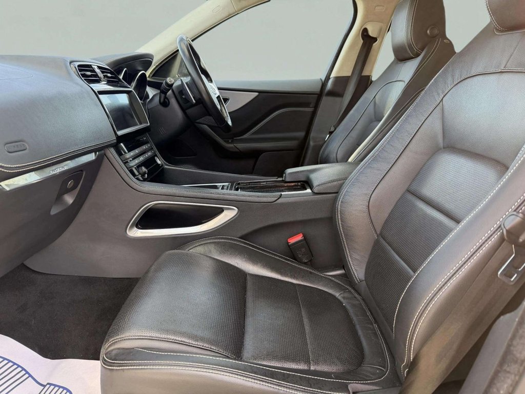 Used Jaguar F-Pace 2018 for sale - 76439119: Photo 28