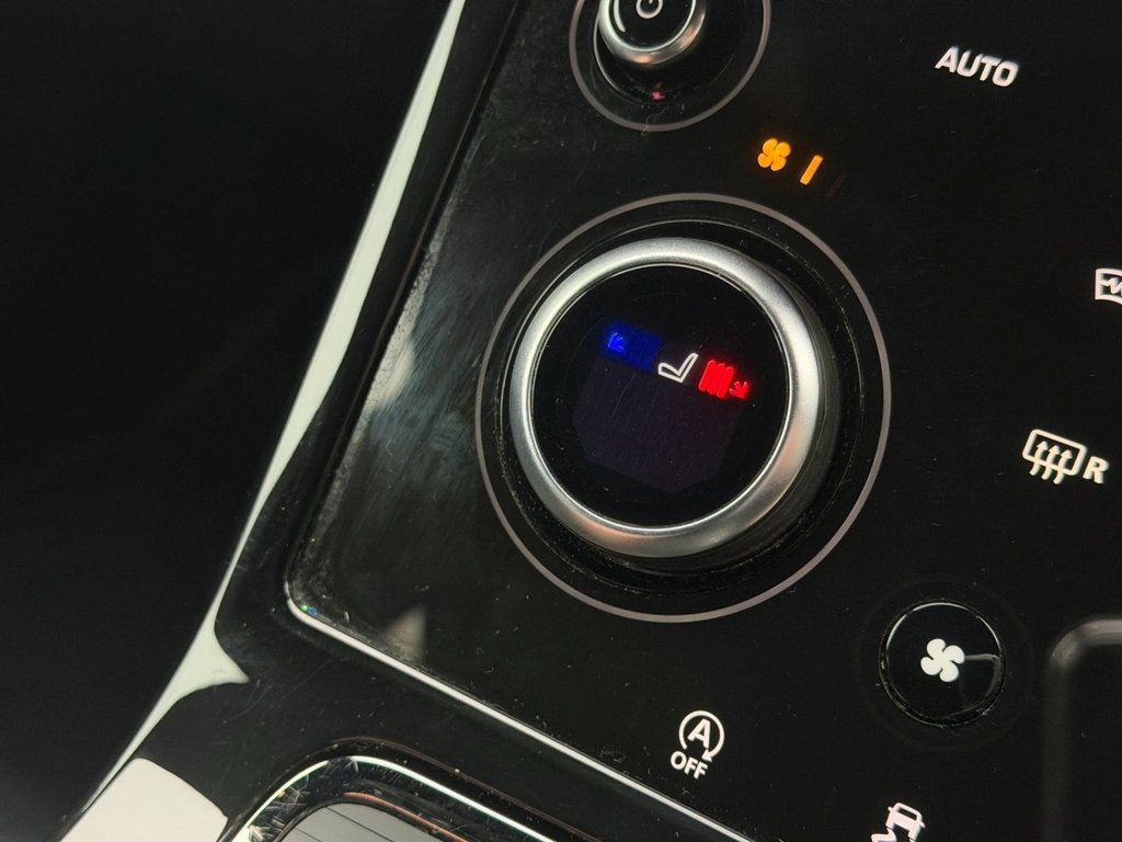 Used Land Rover Range Rover Evoque 2019 for sale - 76923918: Photo 41