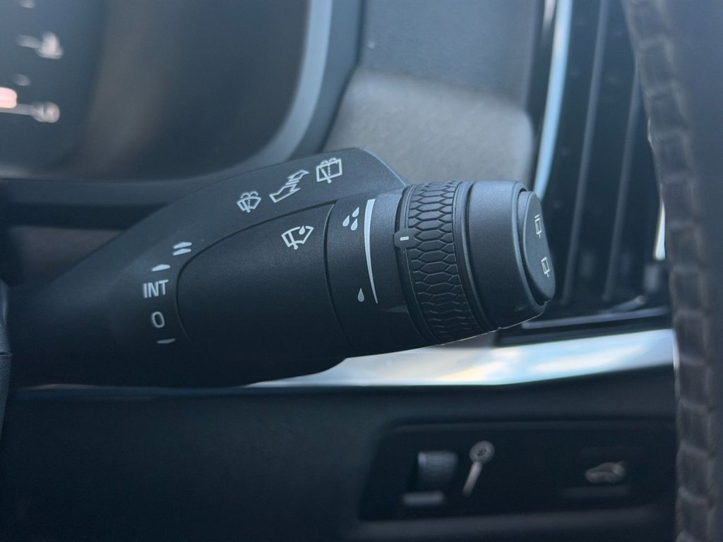 Used Volvo V90 2017 for sale - 76469965: Photo 36