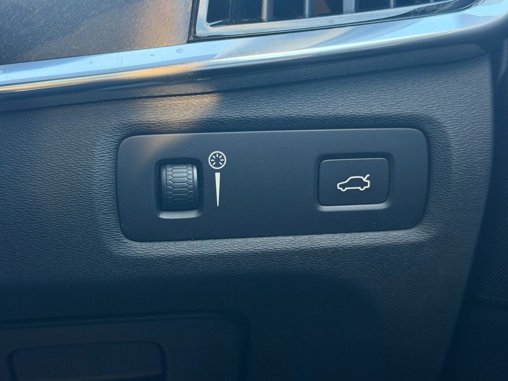 Used Volvo V90 2017 for sale - 76469965: Photo 37