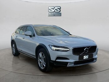 Used Volvo V90 Cross Country 2017 for sale - 76469965: Photo