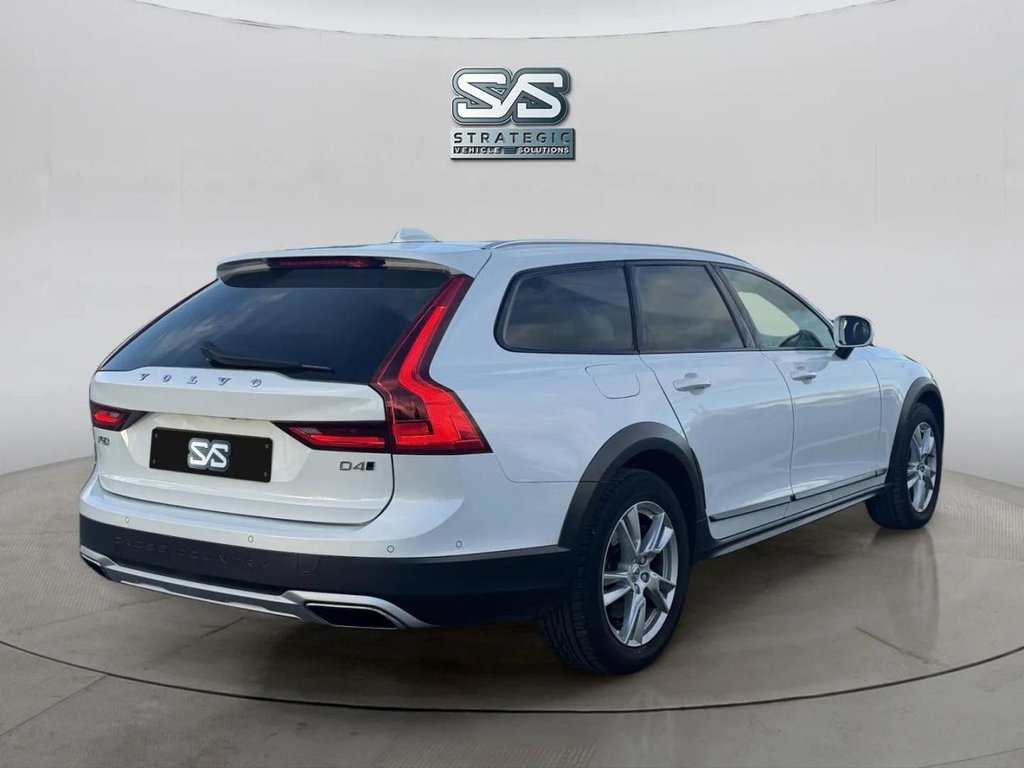 Used Volvo V90 2017 for sale - 76469965: Photo 5