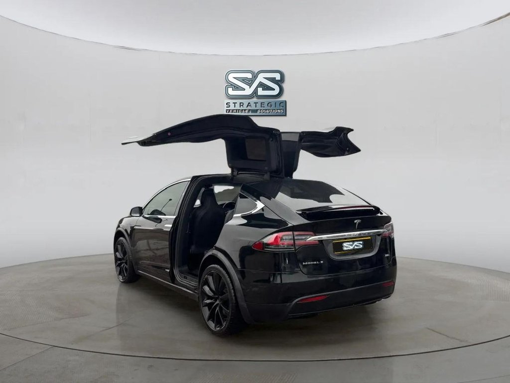 Used Tesla Model X 2018 for sale - 76372509: Photo 12
