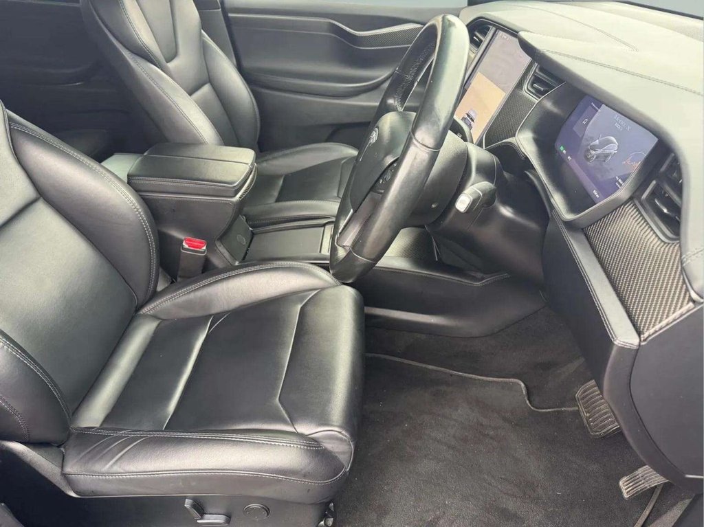 Used Tesla Model X 2018 for sale - 76372509: Photo 16