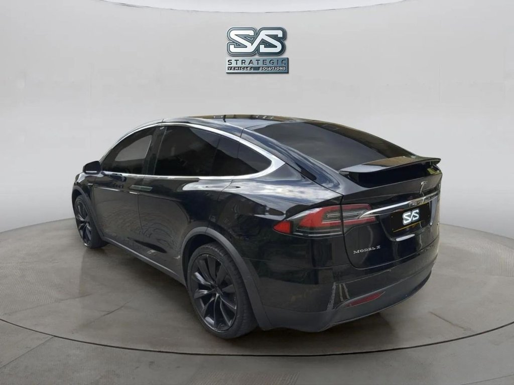 Used Tesla Model X 2018 for sale - 76372509: Photo 3