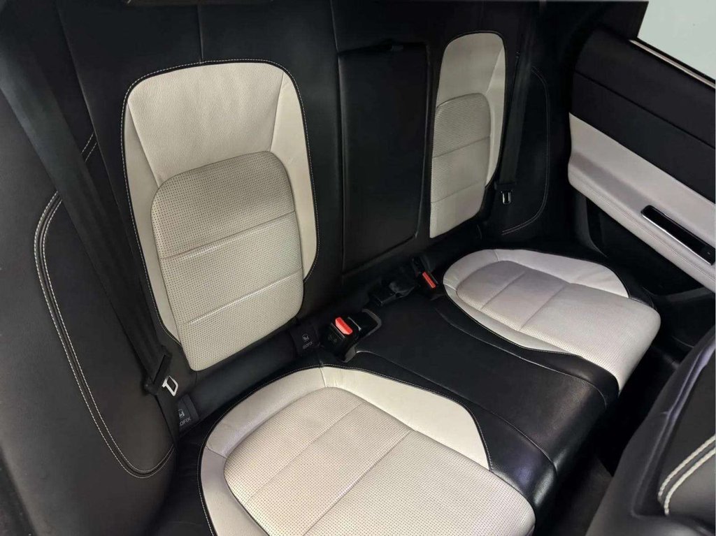 Used Jaguar XF 2016 for sale - 77621174: Photo 14