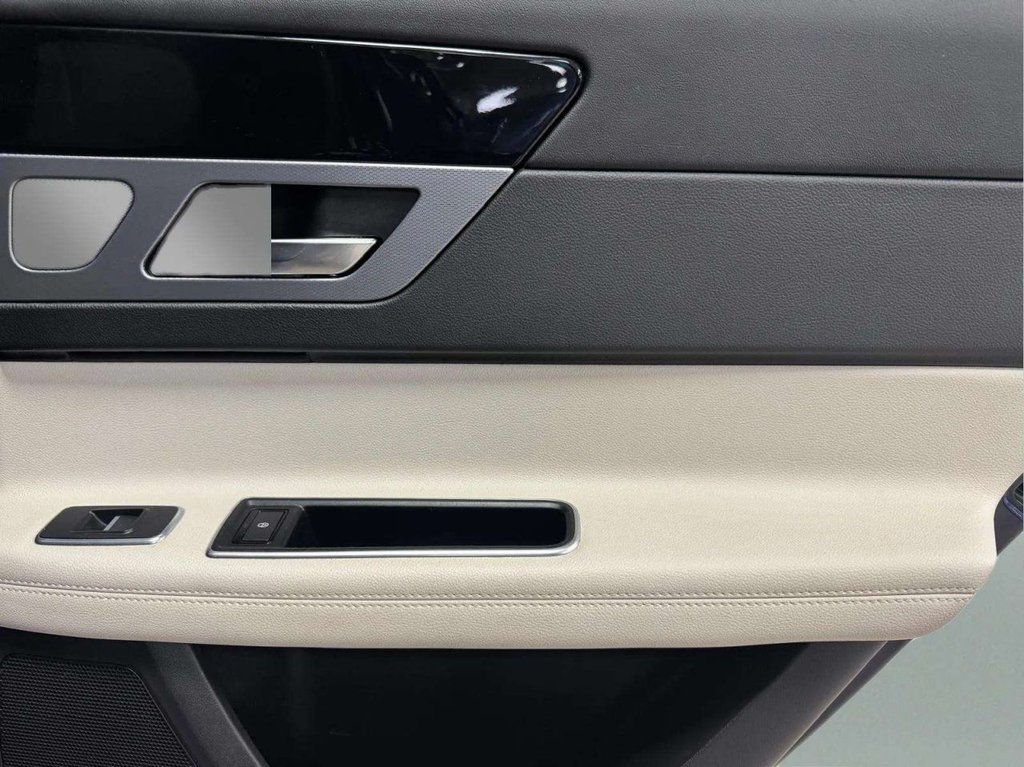 Used Jaguar XF 2016 for sale - 77621174: Photo 49