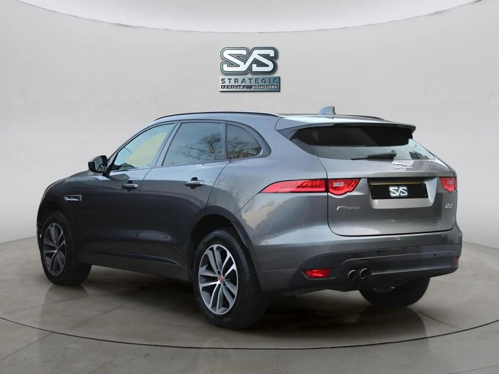 Used Jaguar F-Pace 2017 for sale - 77288313: Photo 8