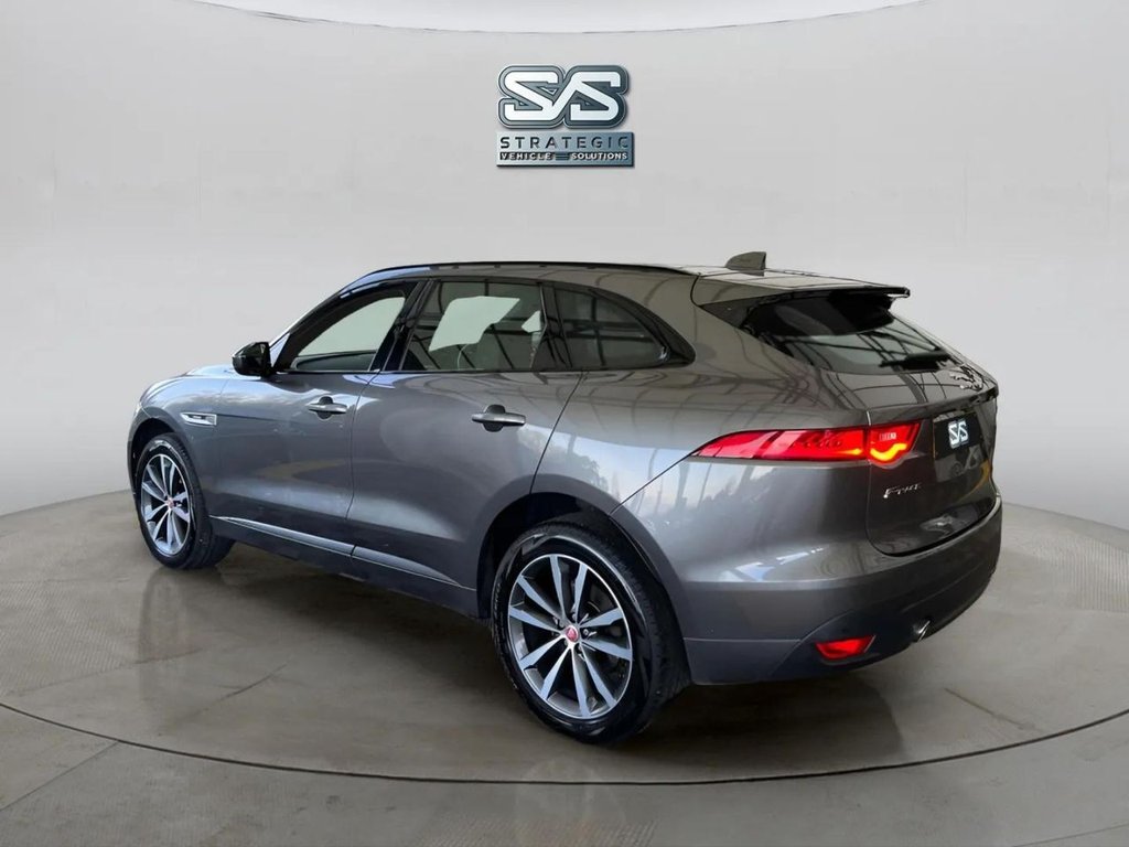Used Jaguar F-Pace 2017 for sale - 77288313: Photo 9