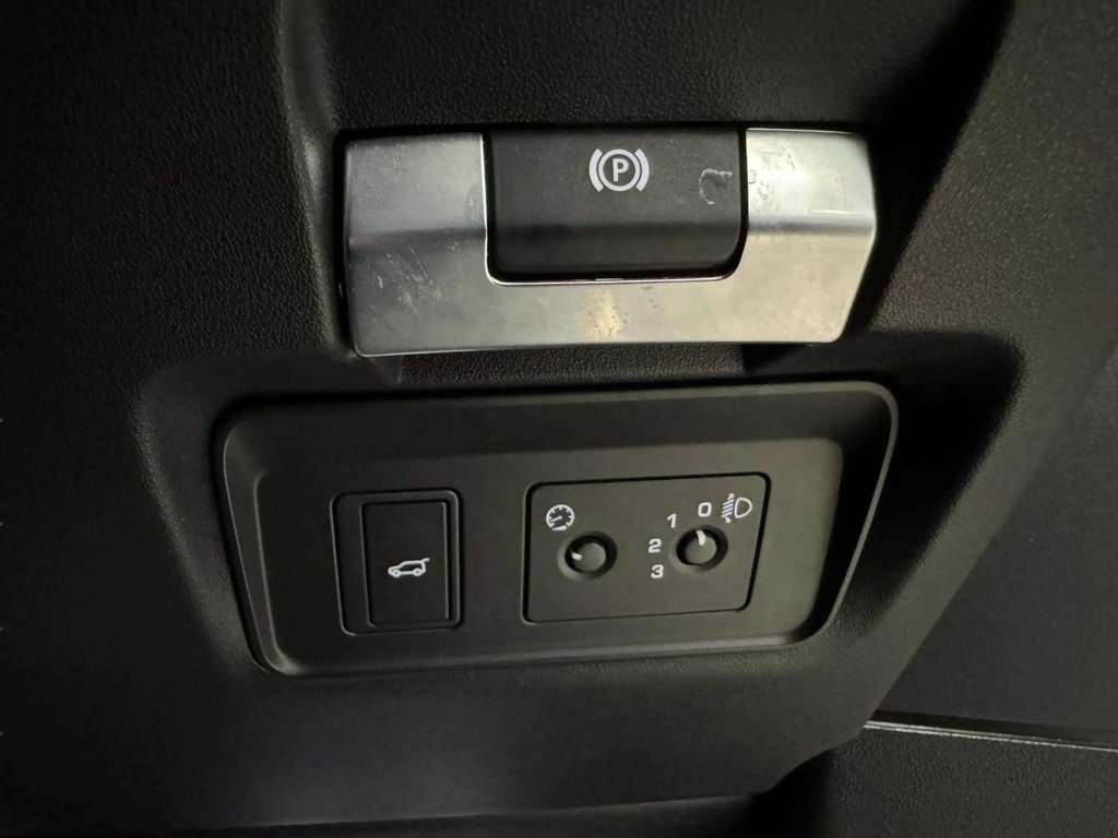 Used Land Rover Range Rover Evoque 2019 for sale - 77849527: Photo 32