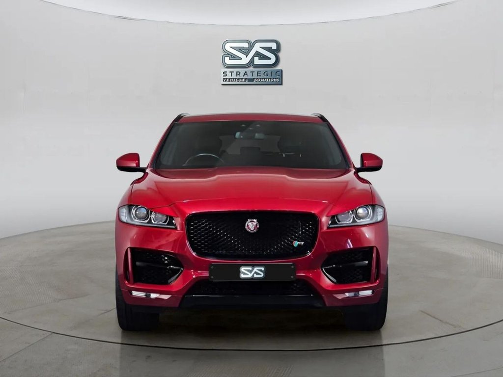 Used Jaguar F-Pace 2016 for sale - 77133192: Photo 4